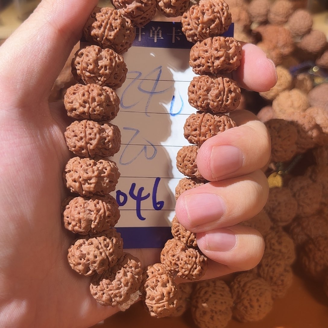 吃***生吊坠金刚菩提046金刚