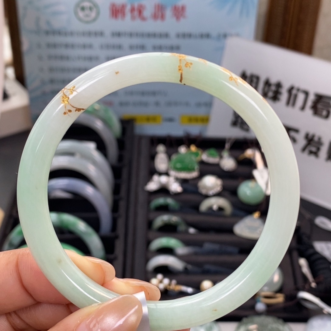 未镶嵌手镯翡翠翡翠手镯