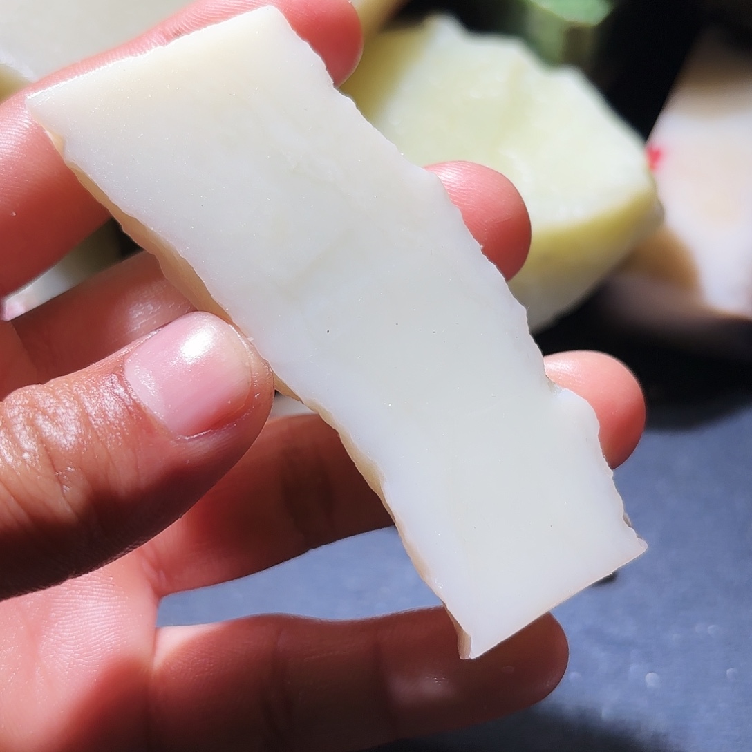 和田玉未镶嵌珠宝奇石