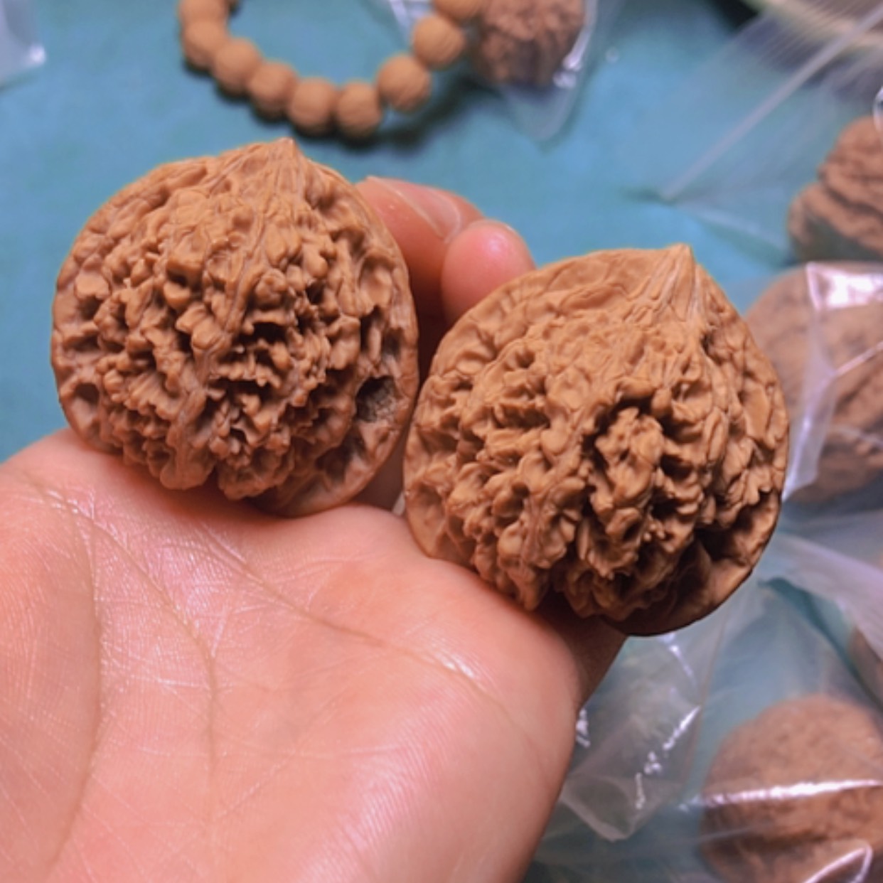 【闪购商品】核桃手串/手链40满天星修尖