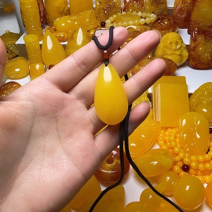 水滴 俄罗斯新密 