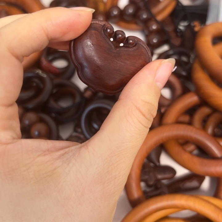 枣木向****笑枣木枣木如意锁枣木