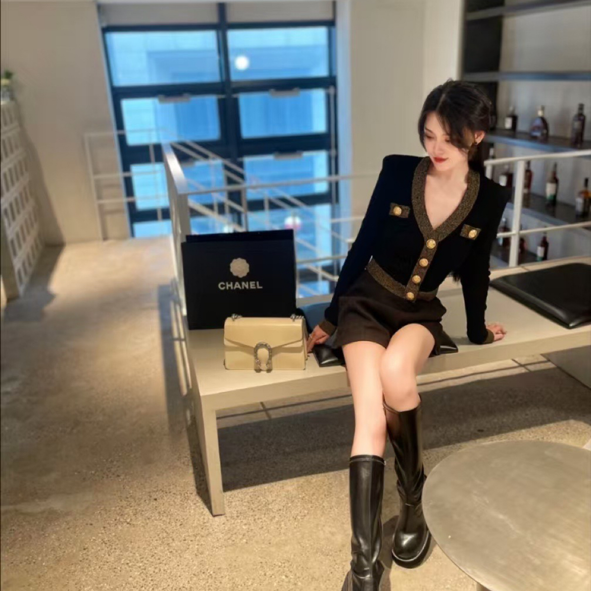 未使用 BALMAIN/巴尔曼 36码/黑色金扣长袖/P10111