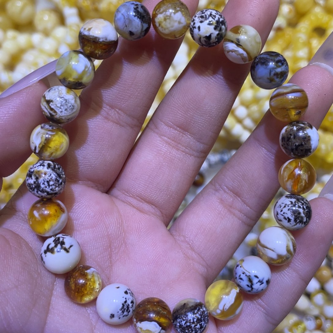 蜜蜡未镶嵌珠宝奇石9.3m