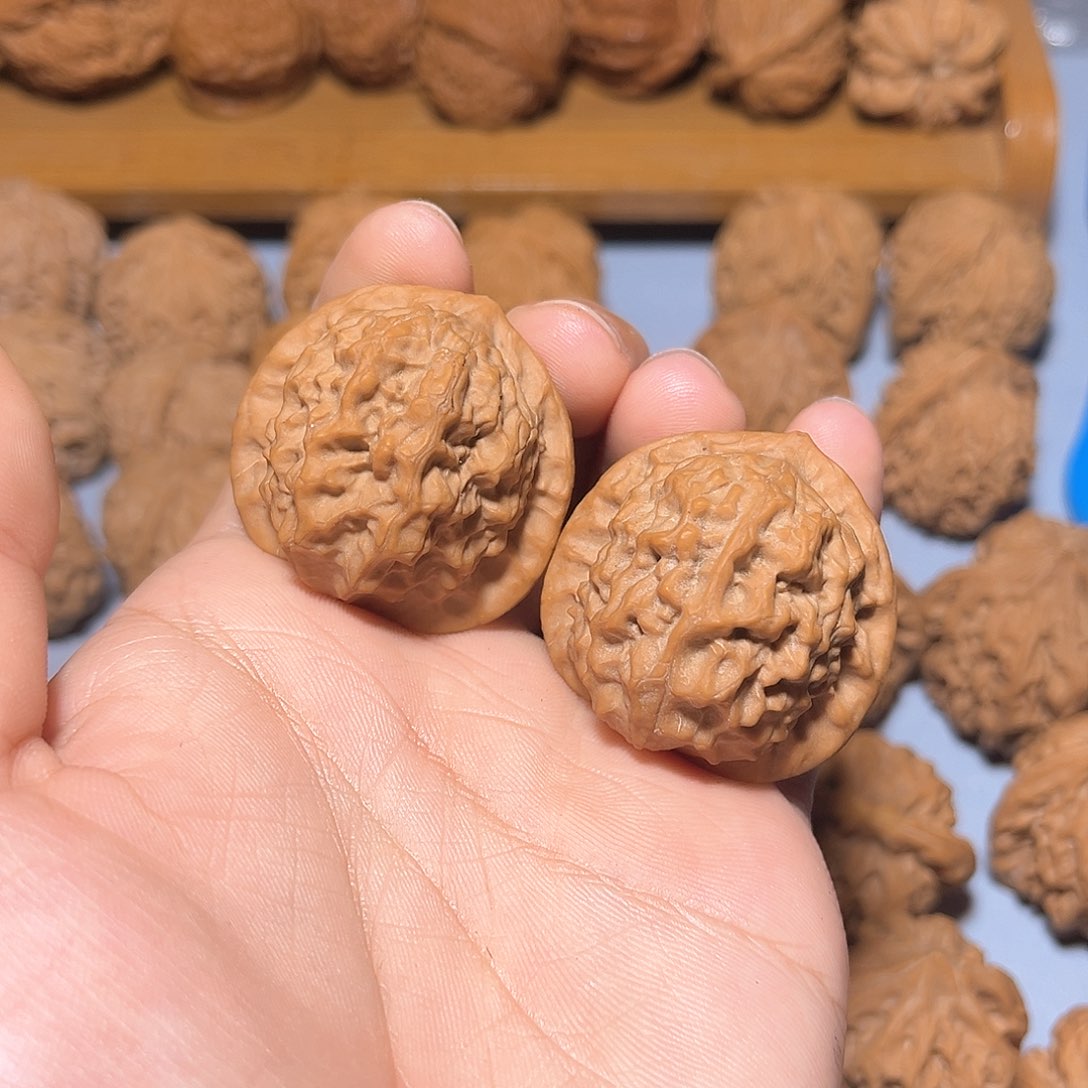 文玩核桃把件36兴隆一代瓷娃娃 树主黄超