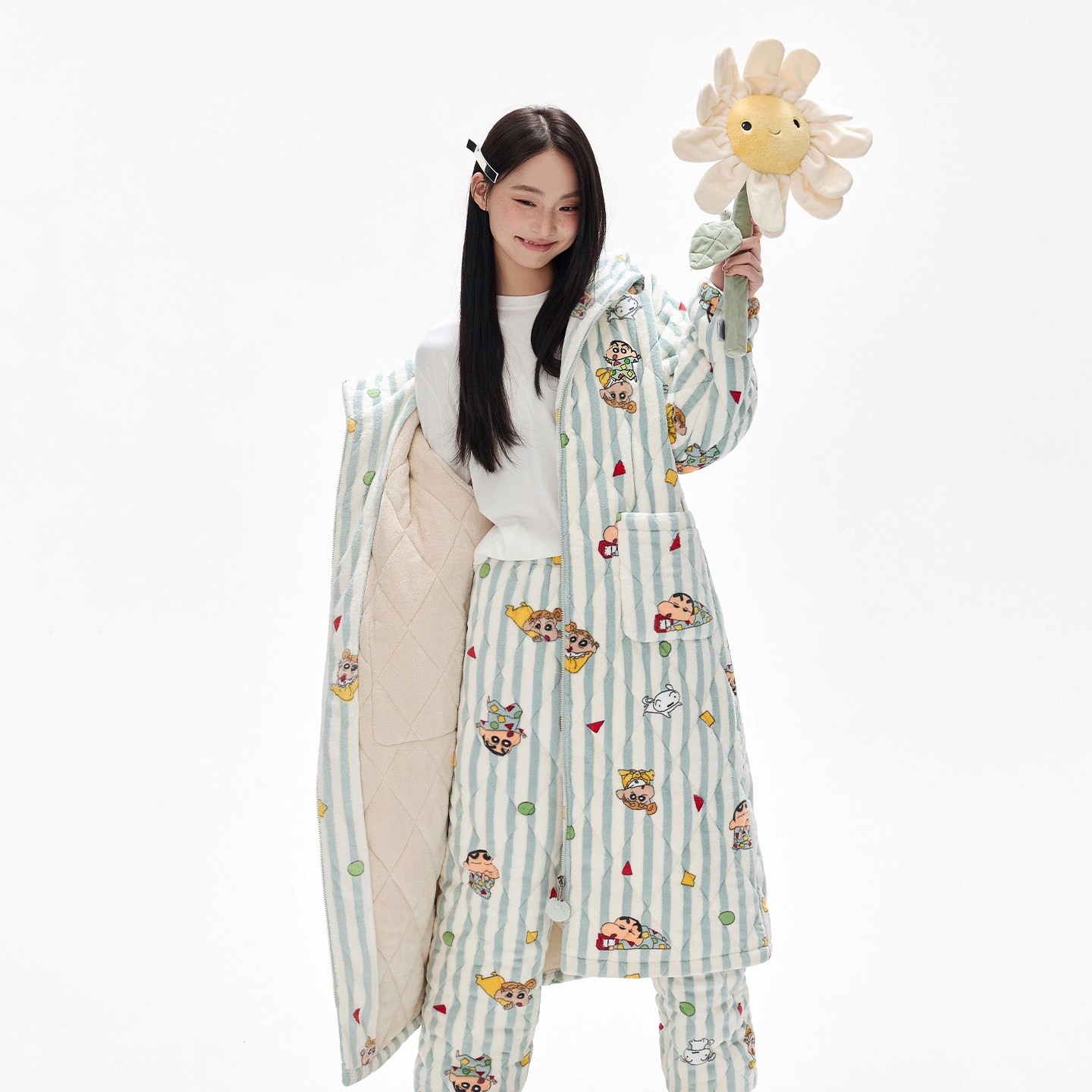 亲嘴猫X蜡笔小新 三层夹棉加厚保暖法兰绒夹棉连帽睡袍套装H56695