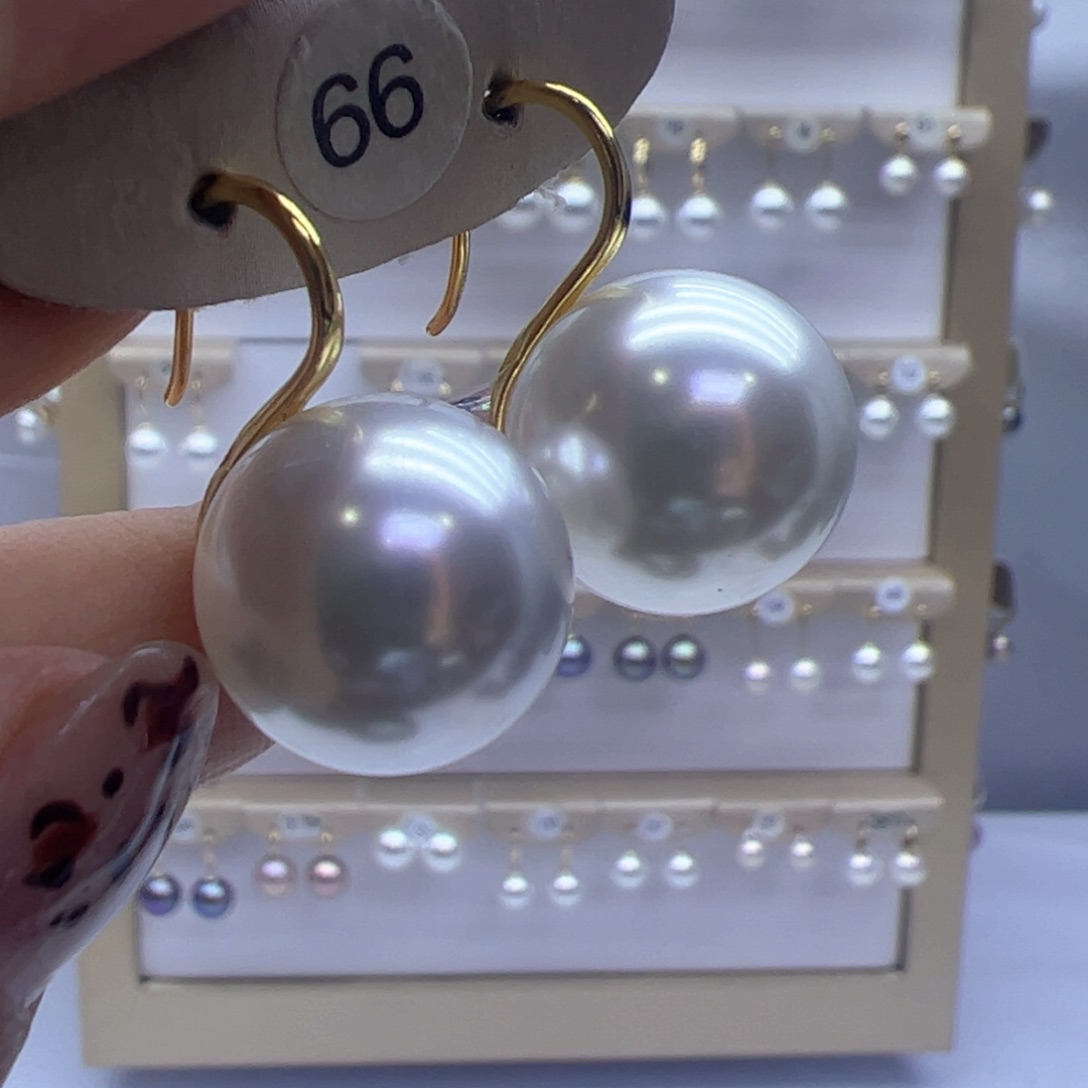 淡水珍珠耳饰18K金镶嵌