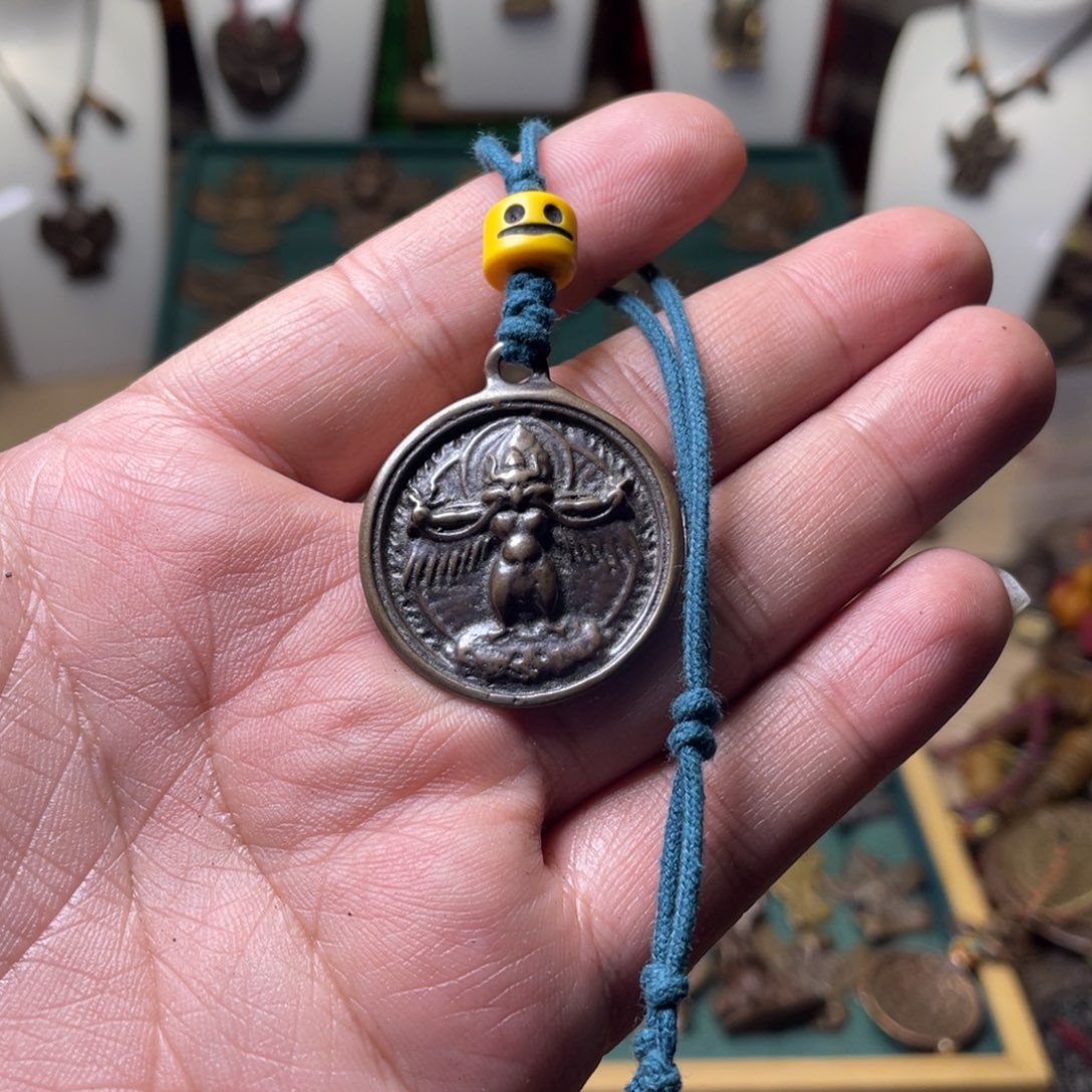 藏传大鹏鸟佛牌包挂车挂