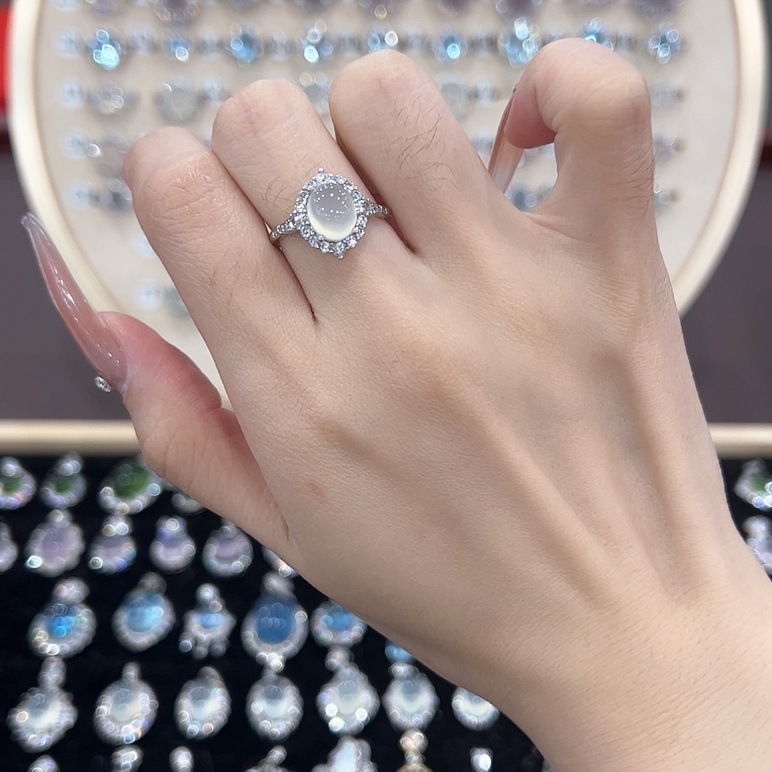 醒***了蛇纹石玉银S925镶嵌饰品