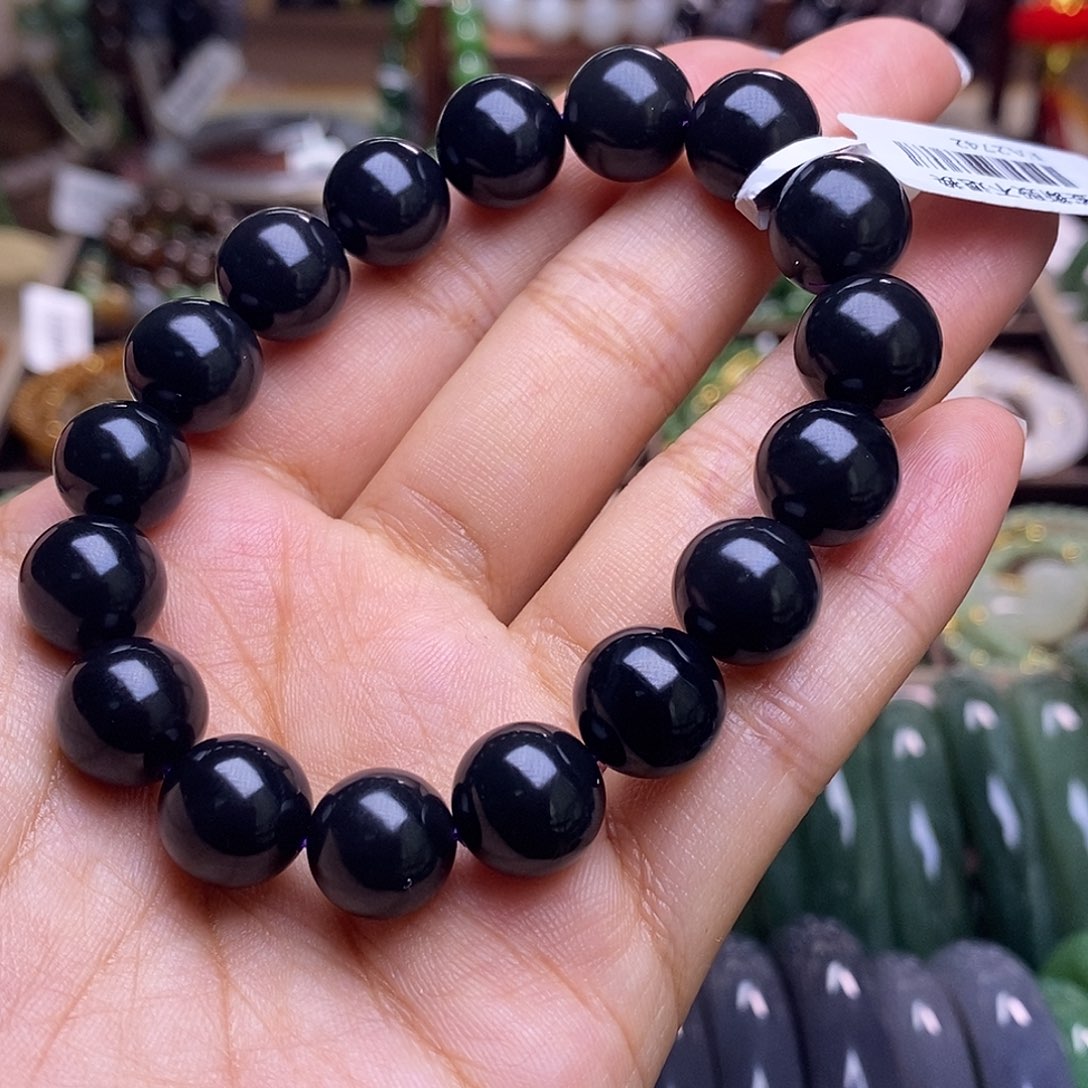 颈饰未镶嵌和田玉毕业级老坑料浓烟紫帝王紫手链12m