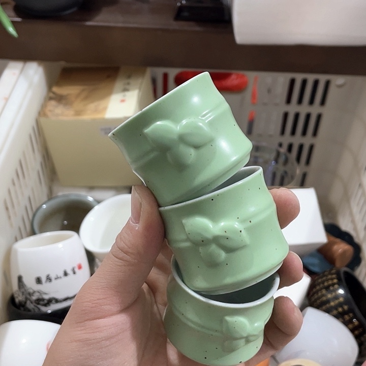 陶瓷茶具全部清清完回家过年
