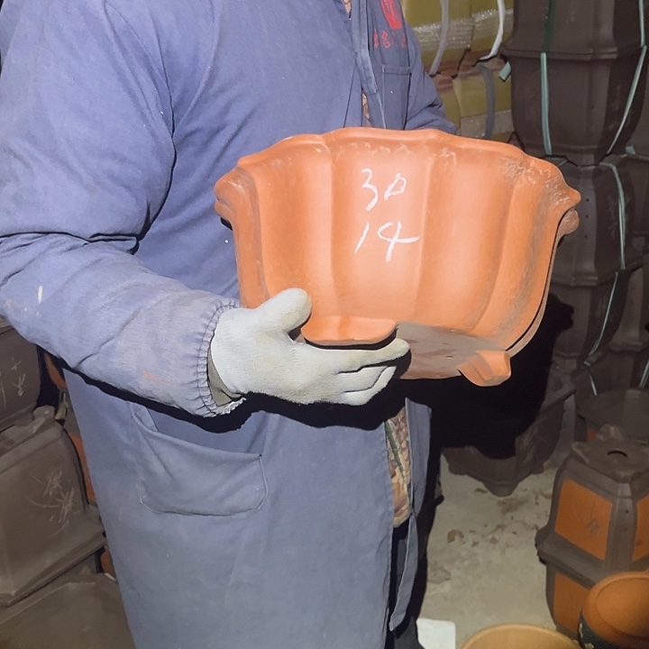 紫砂花盆紫砂花盆和小