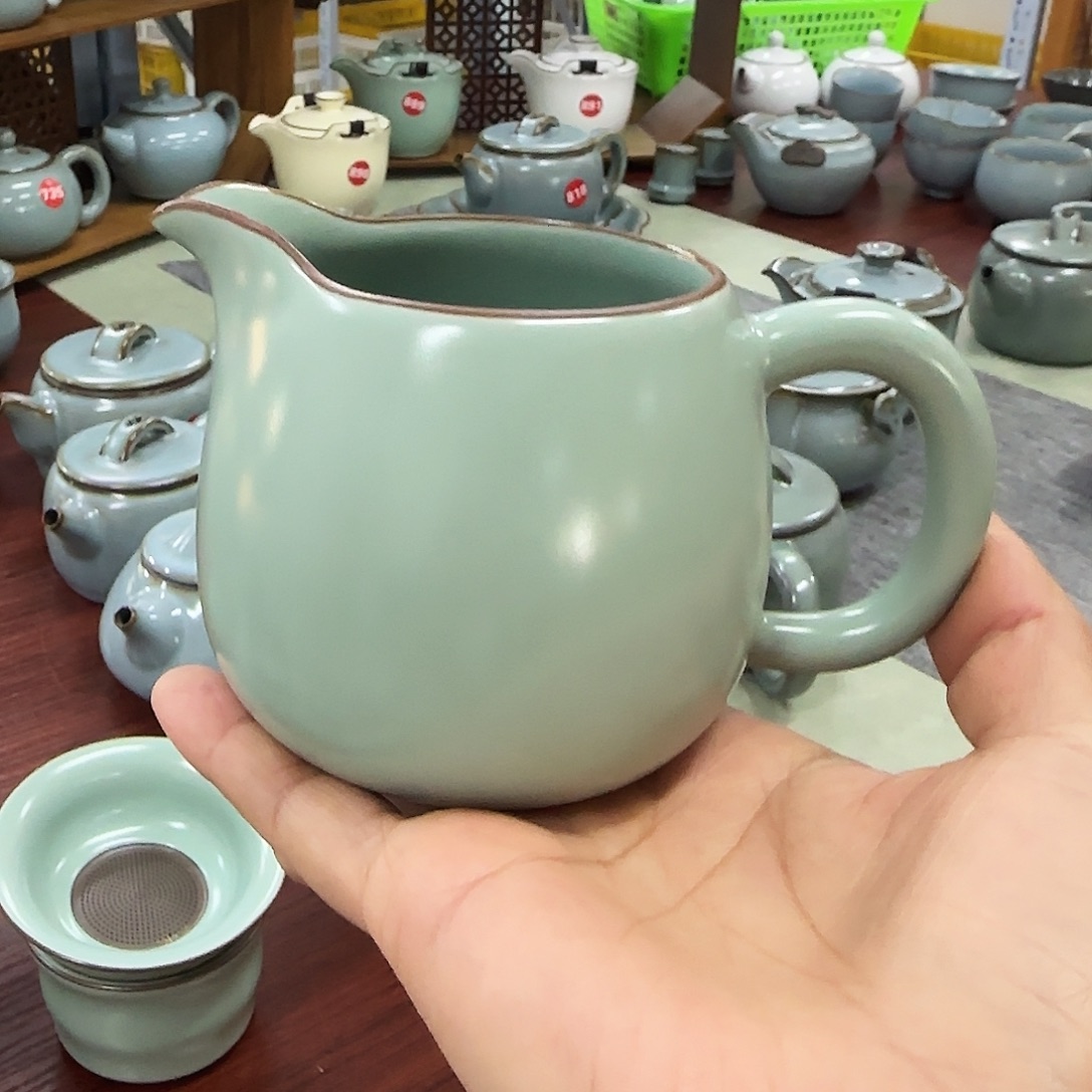 瓷片小微瑕。。。。。。。