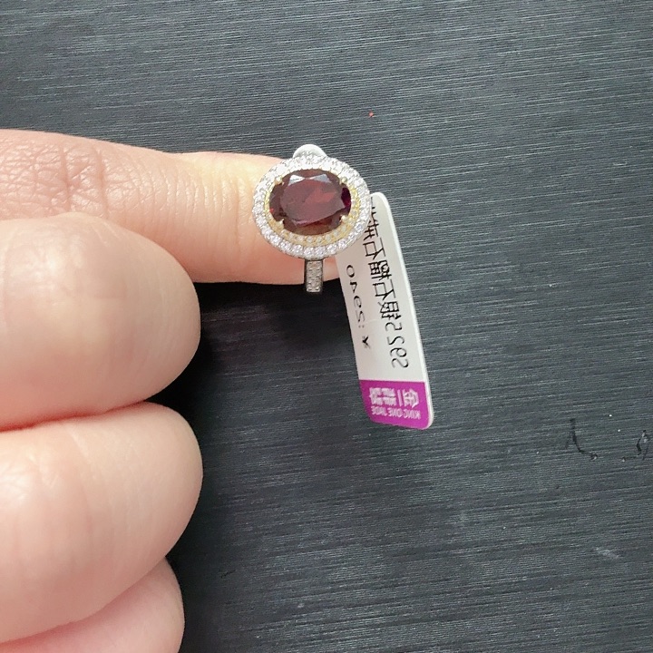 银S925镶嵌戒指石榴石仓库