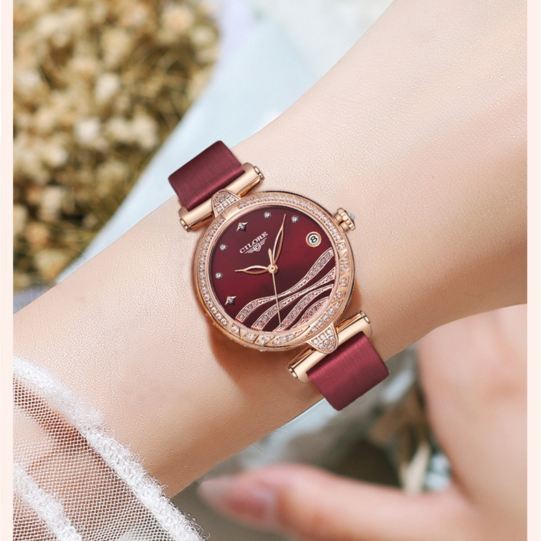 天鹅湖系列 女士全自动机械表豪镶钻日历款（夏天）