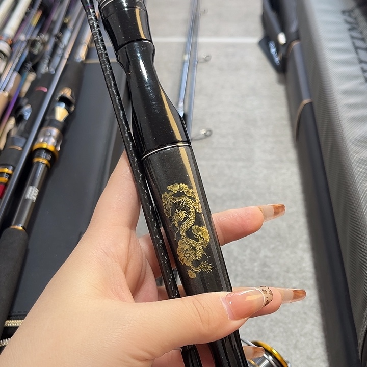 王***帆碳素2.1m银影2.1l路亚
