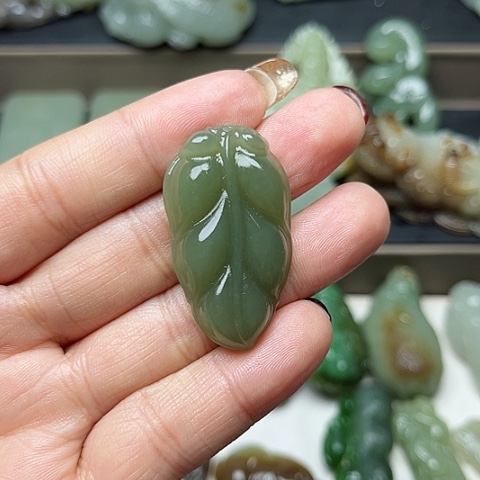 和田玉颈饰未镶嵌✨****✨