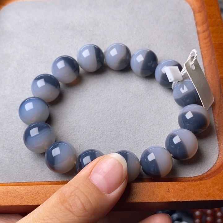 静***）玛瑙/玉髓未镶嵌手链