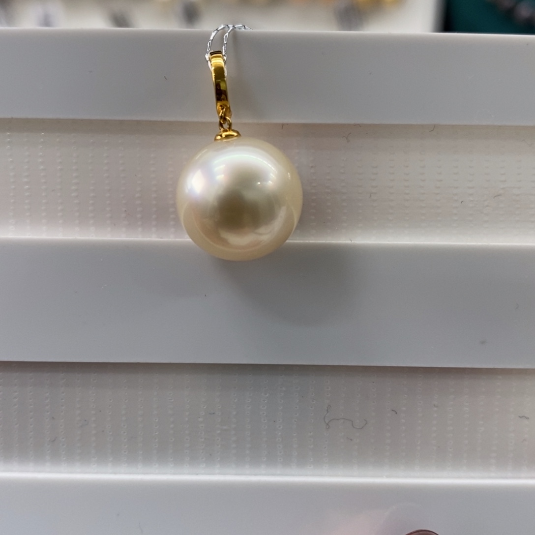 海水珍珠颈饰18K金镶嵌13-14mm