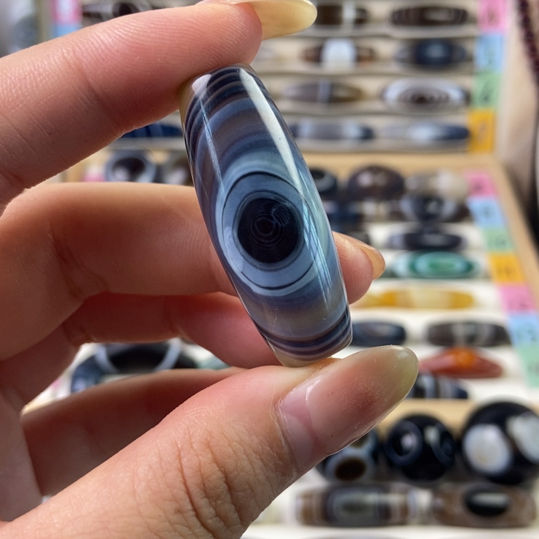 未镶嵌颈饰玛瑙/玉髓