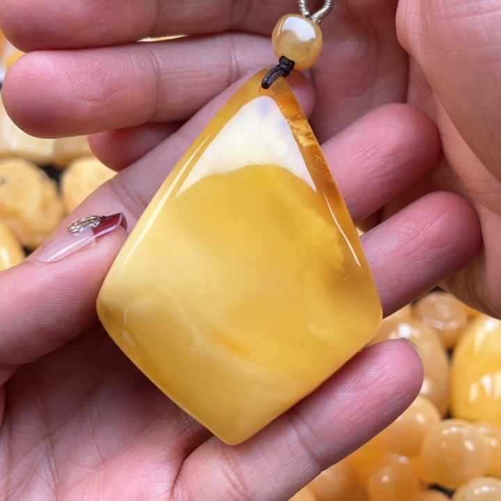 蜜蜡裸石未镶嵌蜜蜡吊坠