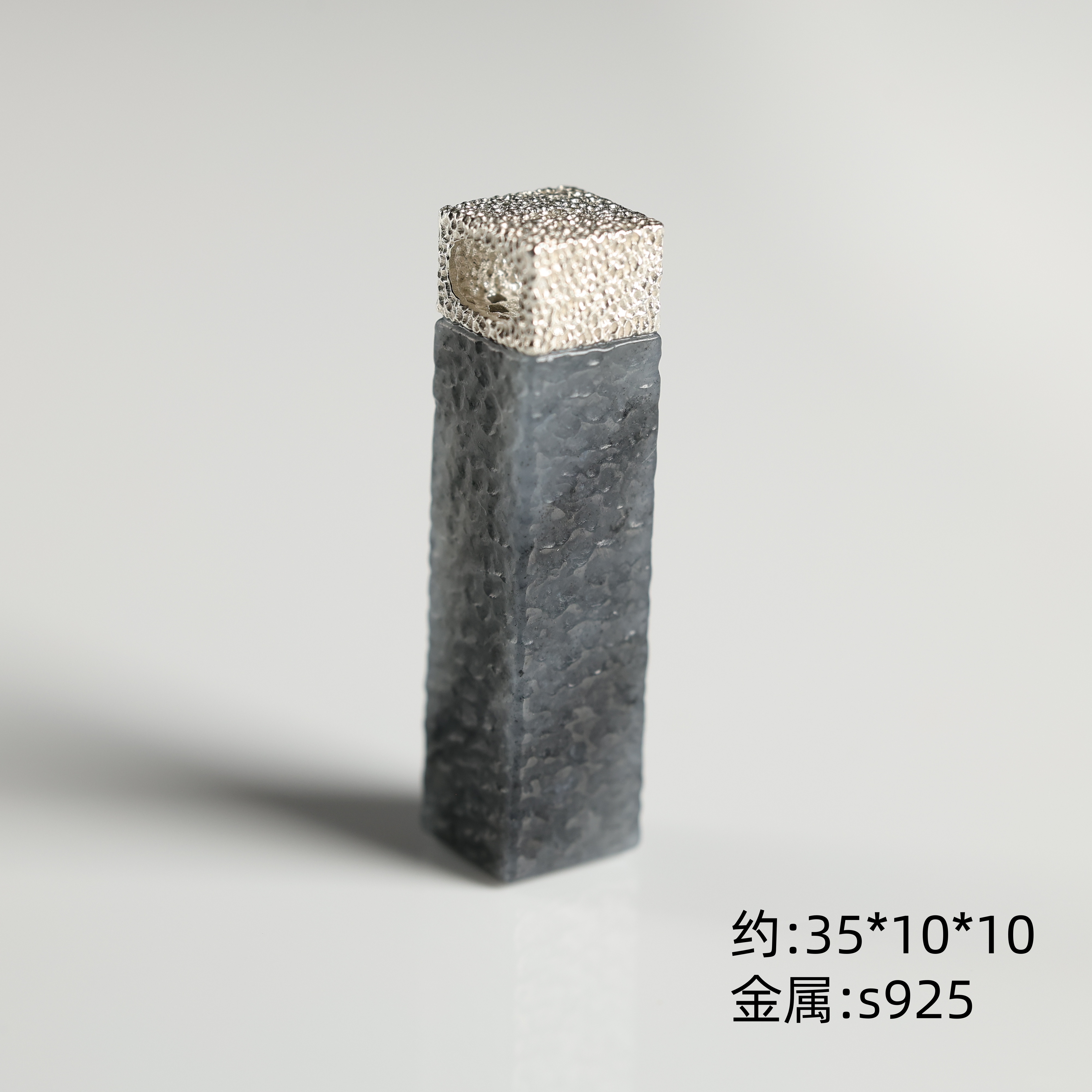 “天下第一福”严选精品和田玉高色青花方柱吊坠多样性发其一