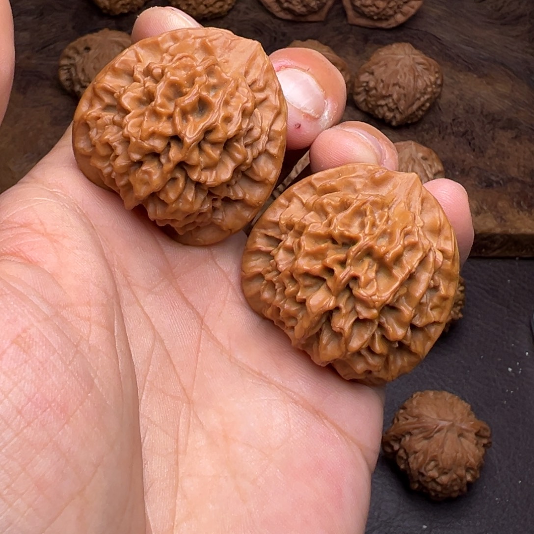 把件文玩核桃37尺寸原桩一代秦闷全品