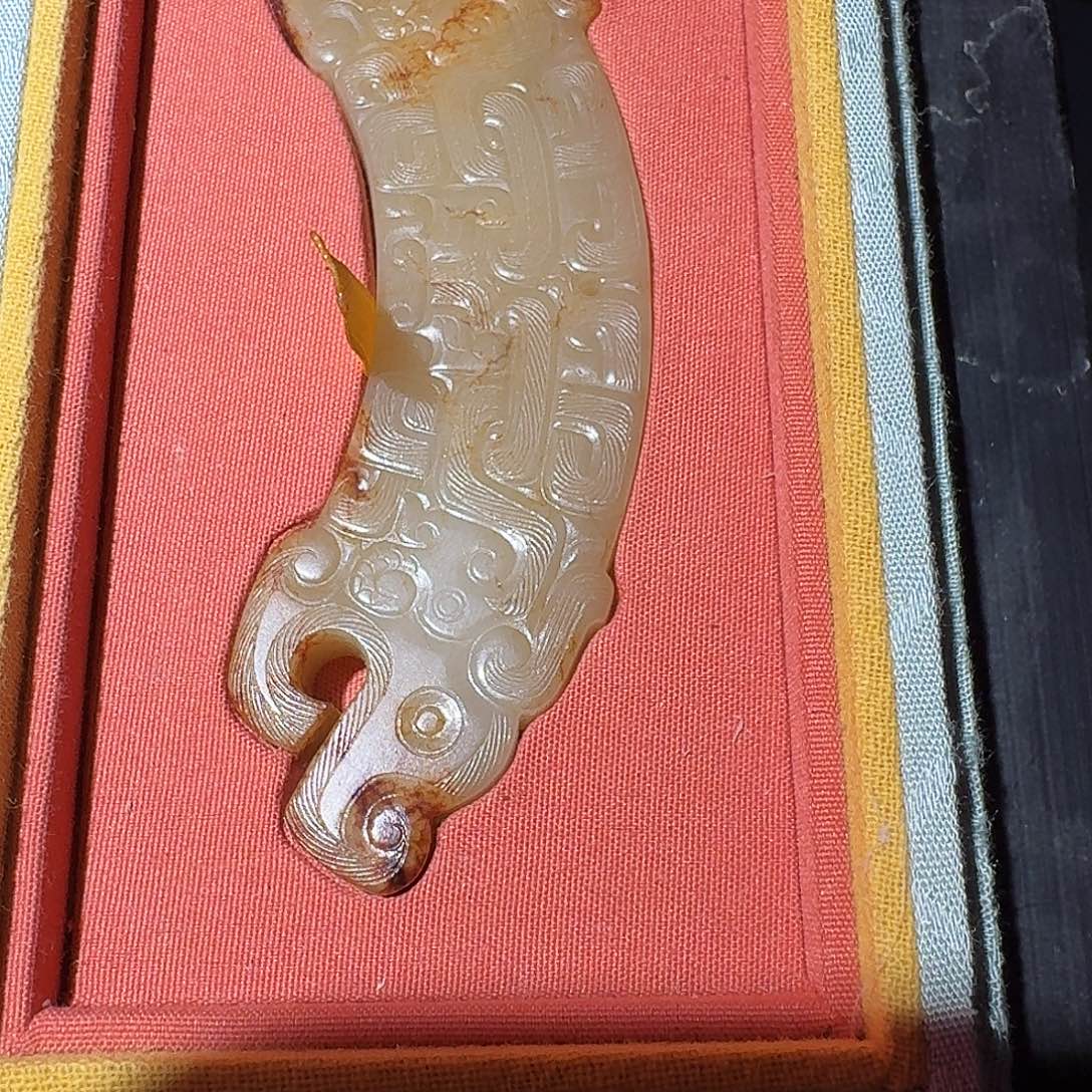 Q***J和田玉未镶嵌挂件