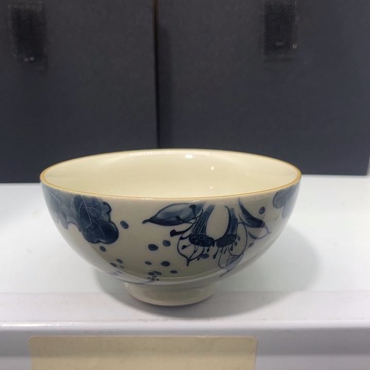福利待遇多多哦哦哦
