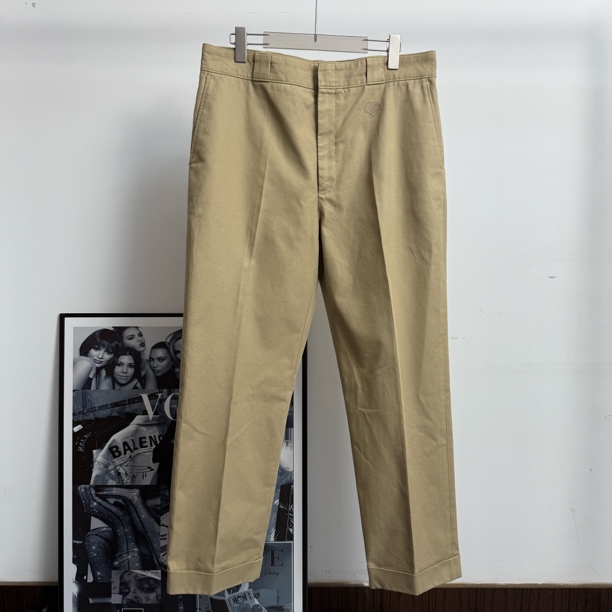99新 LouisVuitton/路易威登 nigo联名卡其色休闲裤/44