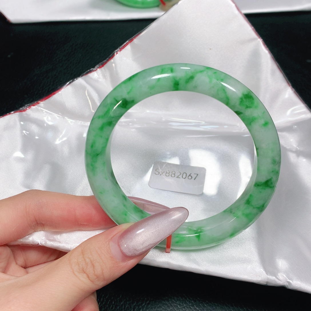 翡翠未镶嵌手镯Sx882067-04