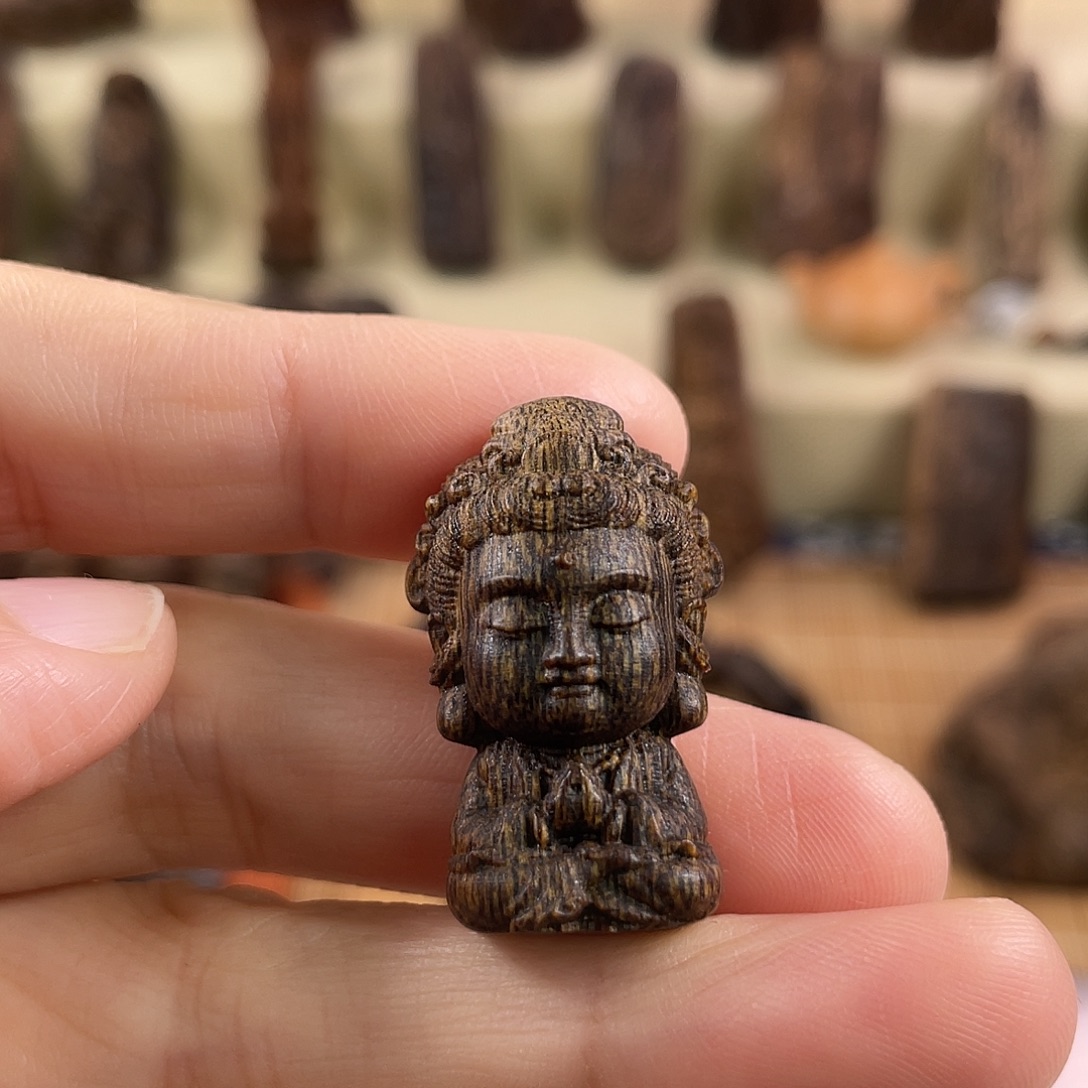 苦***啡木文莱绿棋雕刻工艺