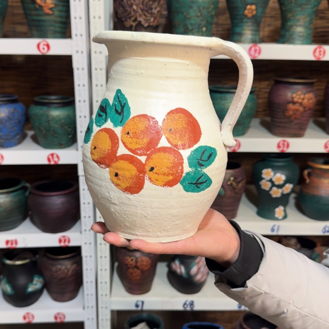 红陶红陶浮雕花盆炸炸炸