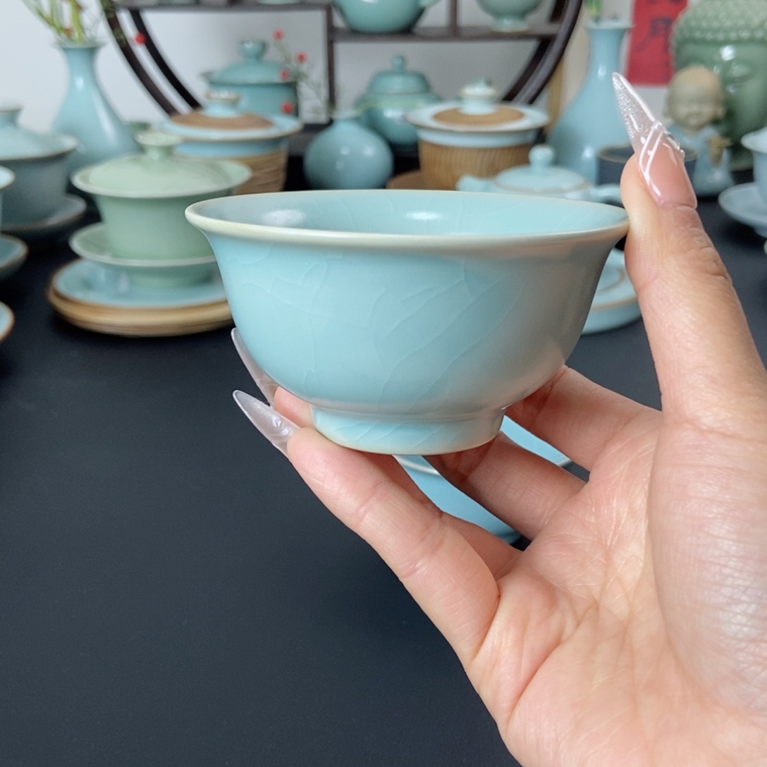 盛*一级品仿古釉永乐压手杯8个