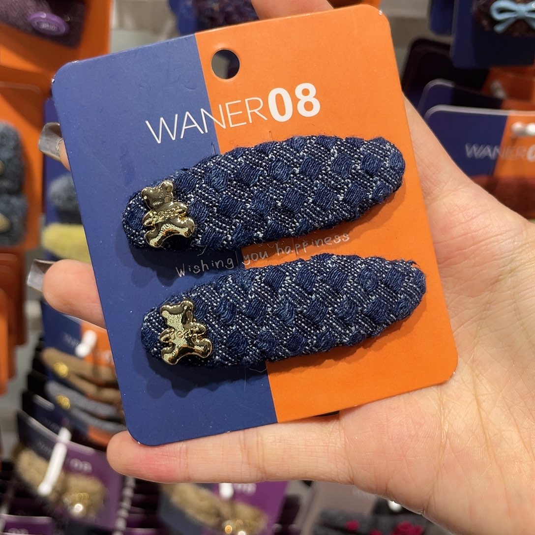 布艺非金属牛仔小熊