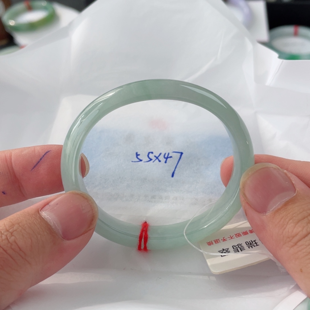 翡翠手镯未镶嵌55贵妃