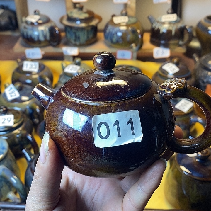 建水紫陶西施壶230左右