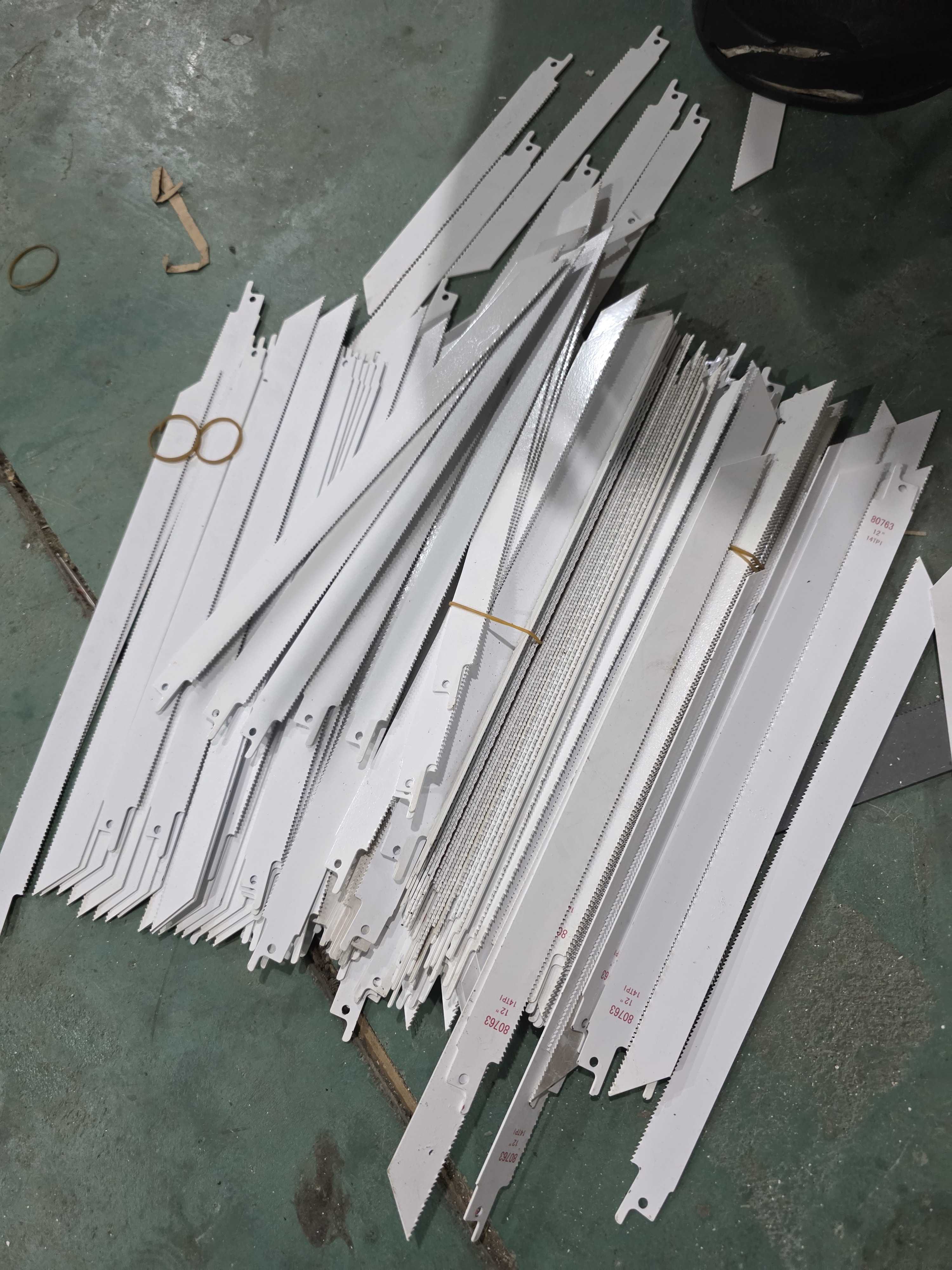 12寸含估双金属马刀锯条4根