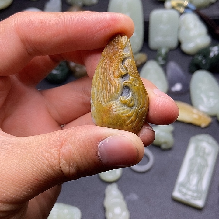 未镶嵌和田玉挂件