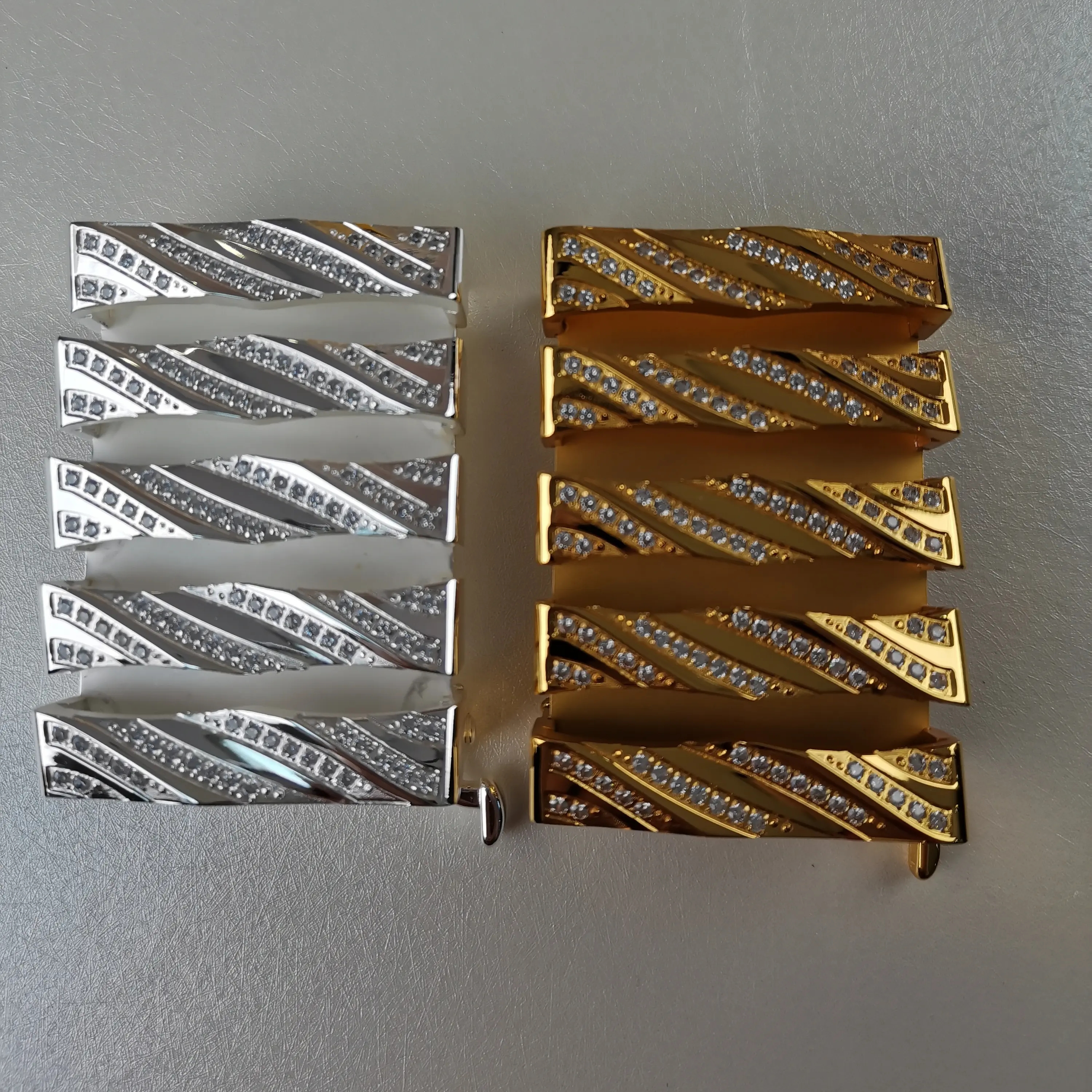 男士镶钻镀金算盘扣商务轻奢时尚皮带自动扣