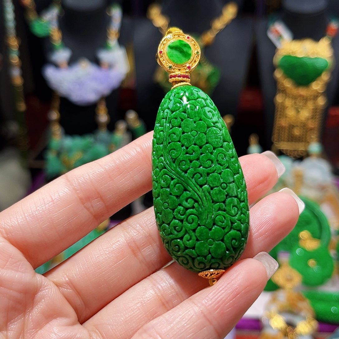 【闪购商品】翡翠颈饰未镶嵌福利