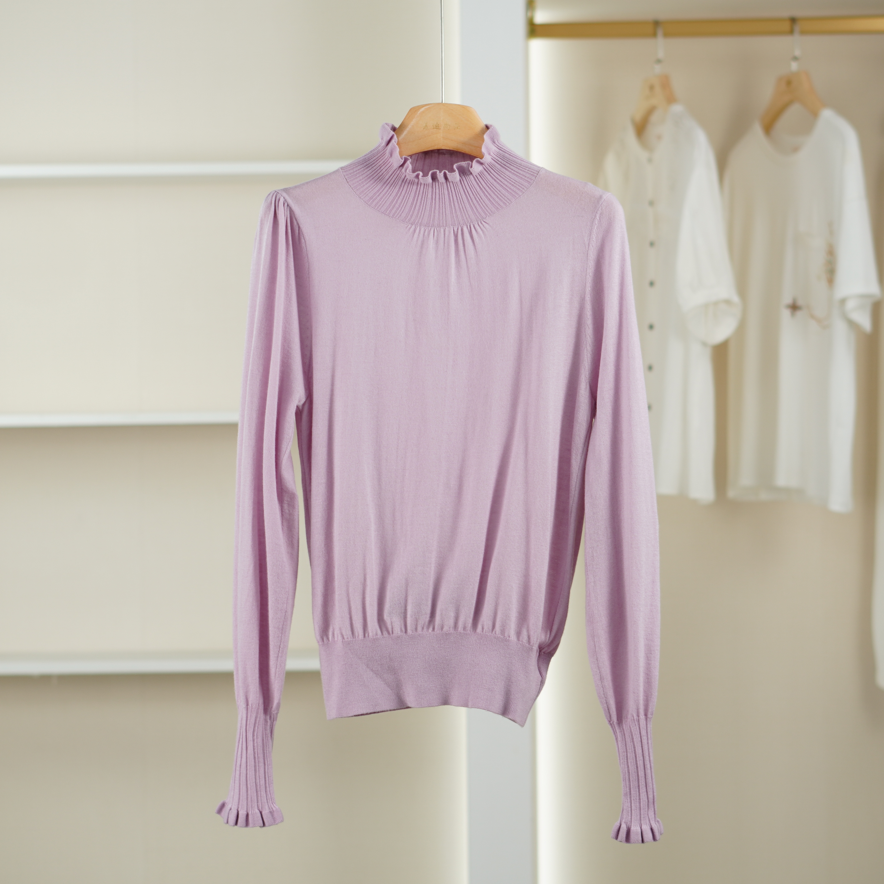 【麦迪尚品·品牌新款】一路童行 3102053 春季简约立领针织上衣女装