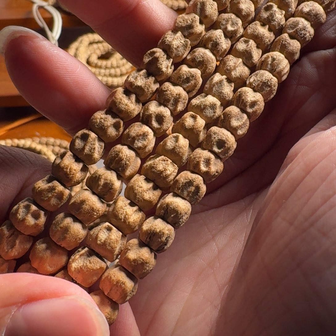 柏香籽/百香籽手串7.5毫米