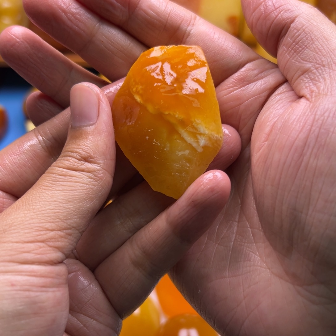 想***行定制琥珀未镶嵌12345678