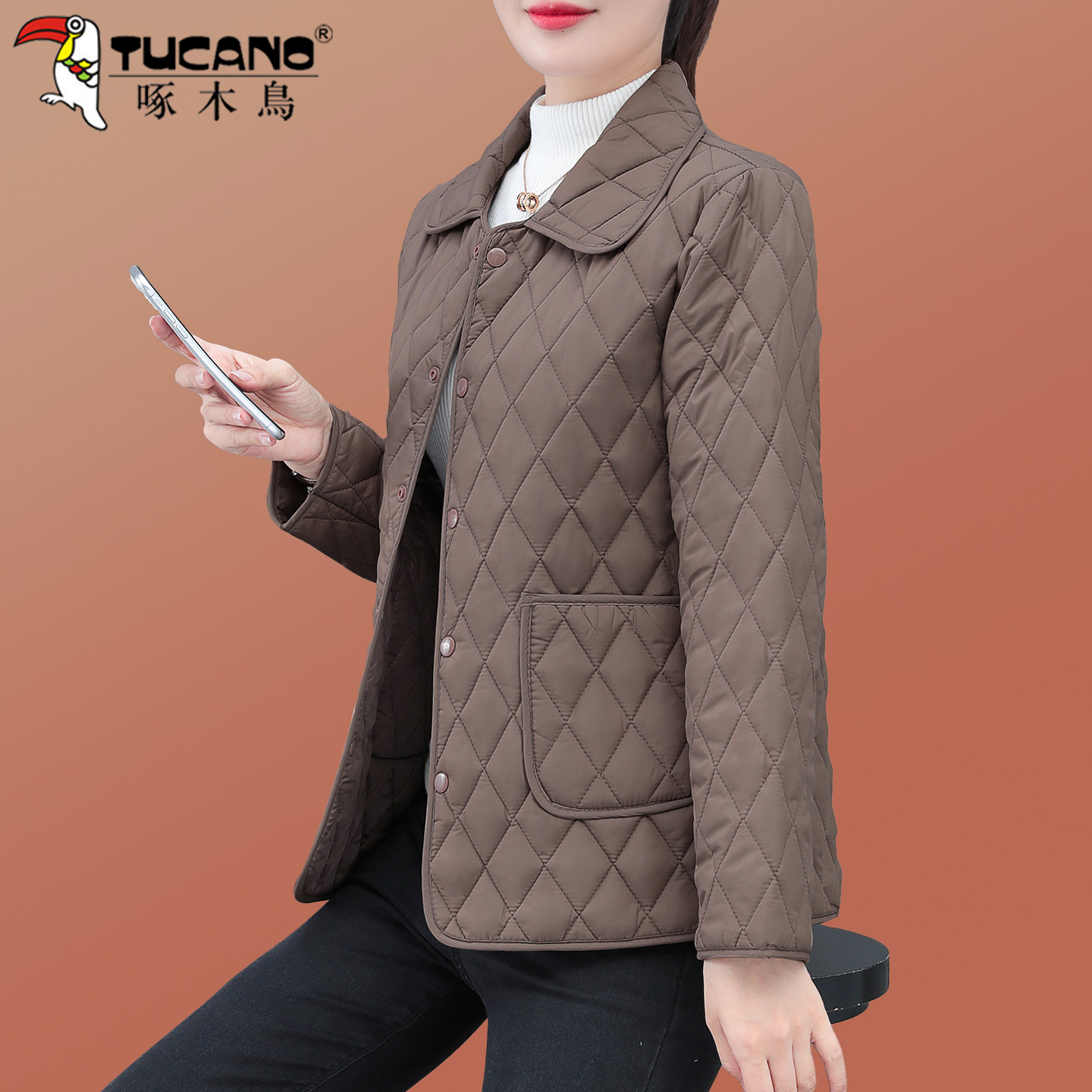 【官方】啄木鸟轻薄款棉服女冬季2025新款洋气翻领轻便保暖棉衣外套