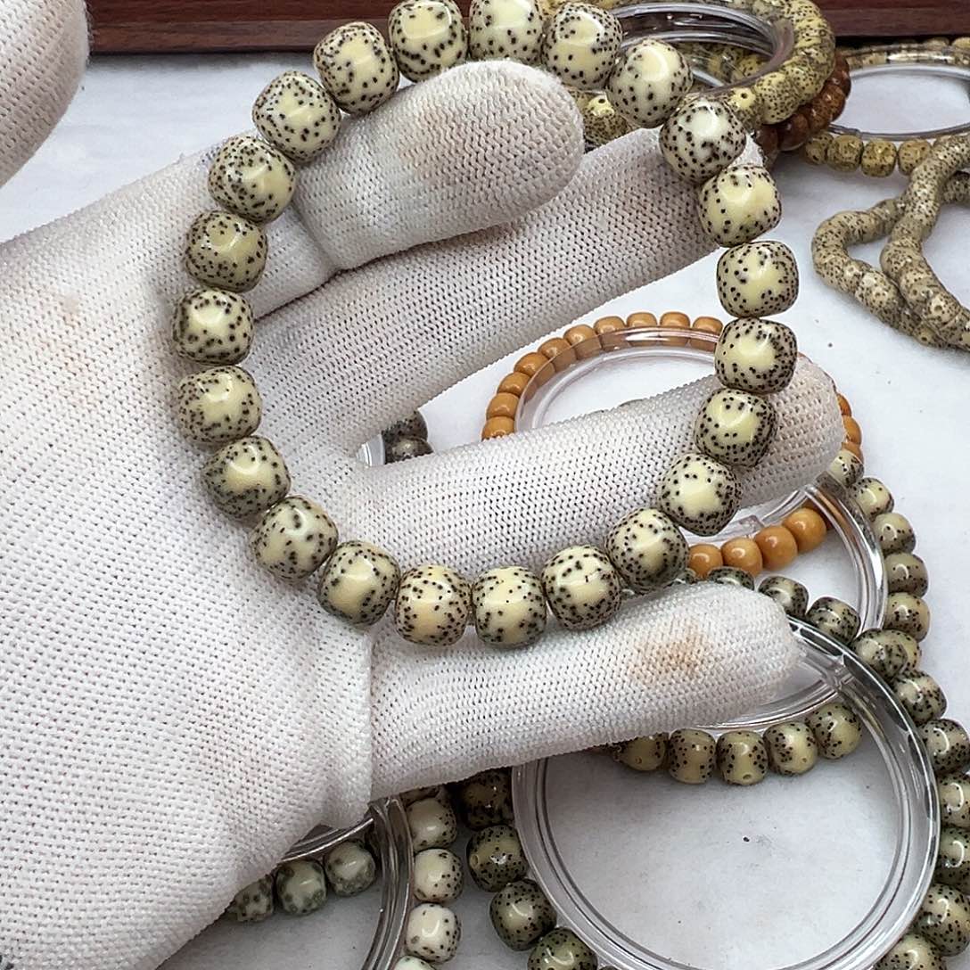 星月菩提手串10×9侧留白  黄金瞳  889