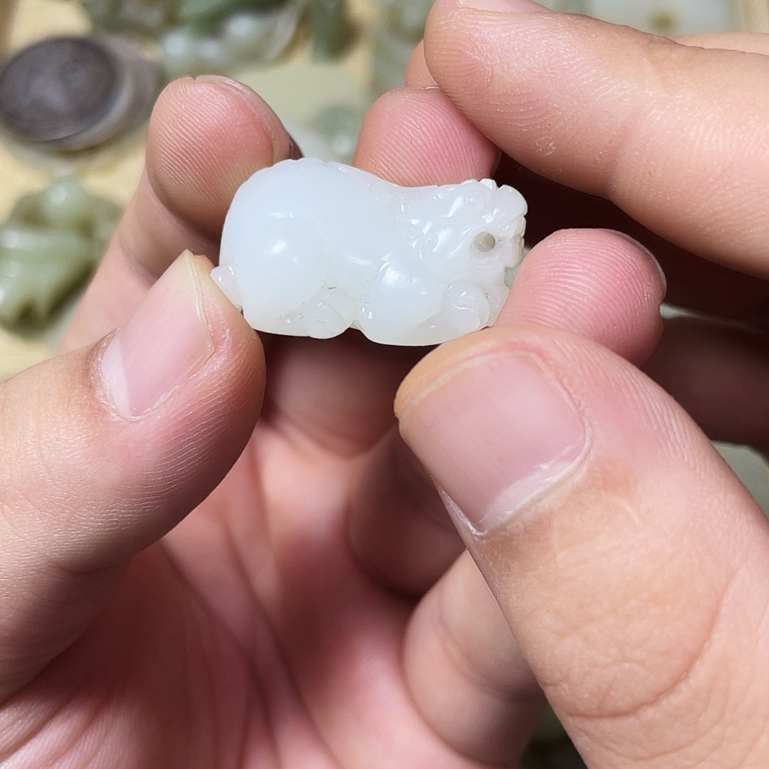 大***，陶瓷工艺品艺术品摆件