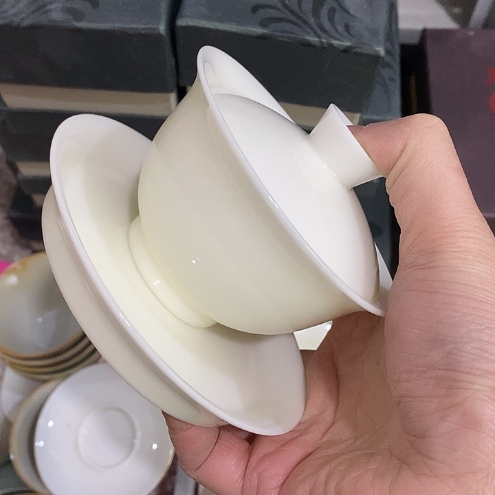 陶瓷艺术品及陶瓷制品