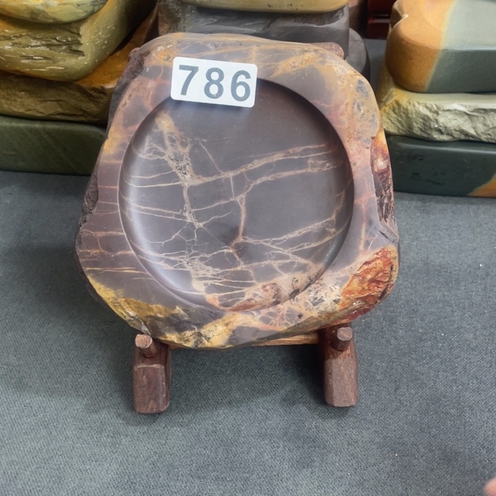 广东肇庆原石端砚