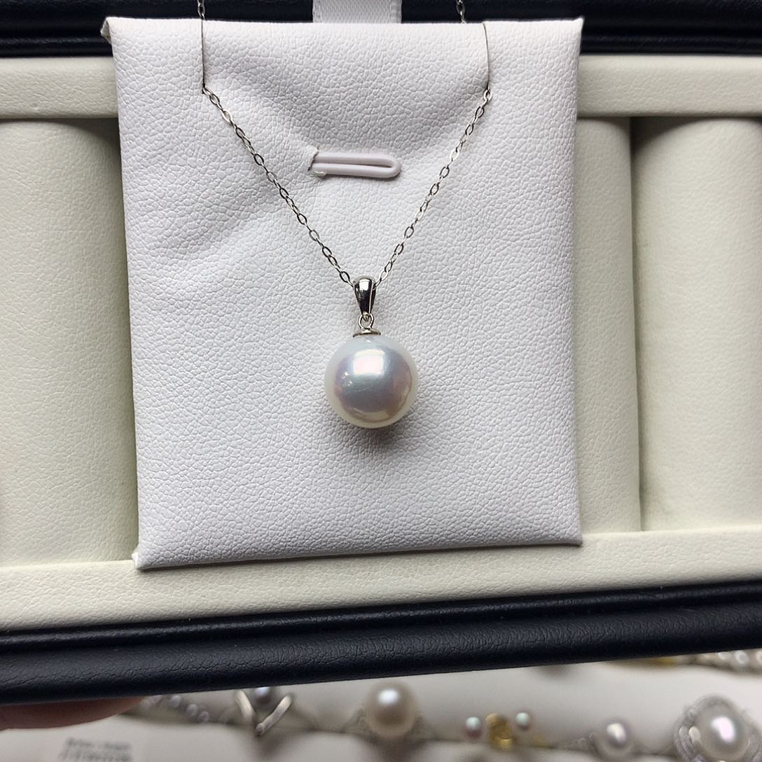 淡水珍珠颈饰18K金镶嵌